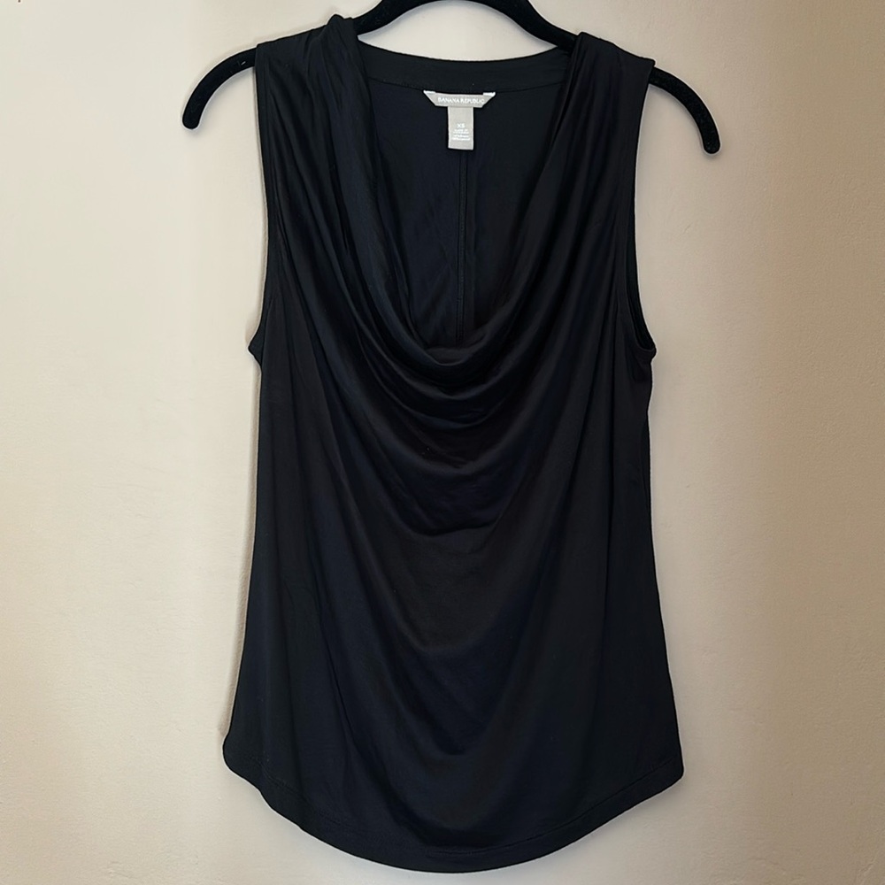 Banana Republic Sleeveless Drape Neck Top